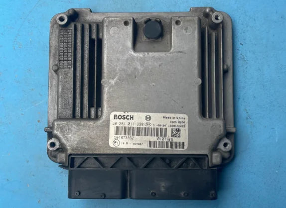 0281011228 New / Used Car Engine Computer Board ECM Electronic Control Module EDC16C8 504073032 Fit For IVECO